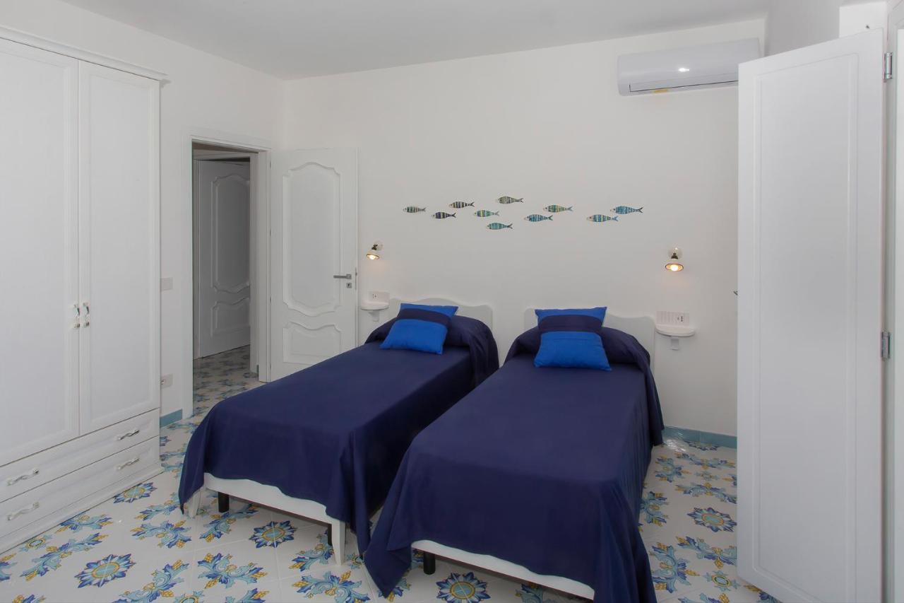 Domus Teresia - Amalfi Coast Apartamento Furore Exterior foto