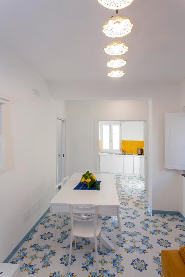 Domus Teresia - Amalfi Coast Apartamento Furore Exterior foto