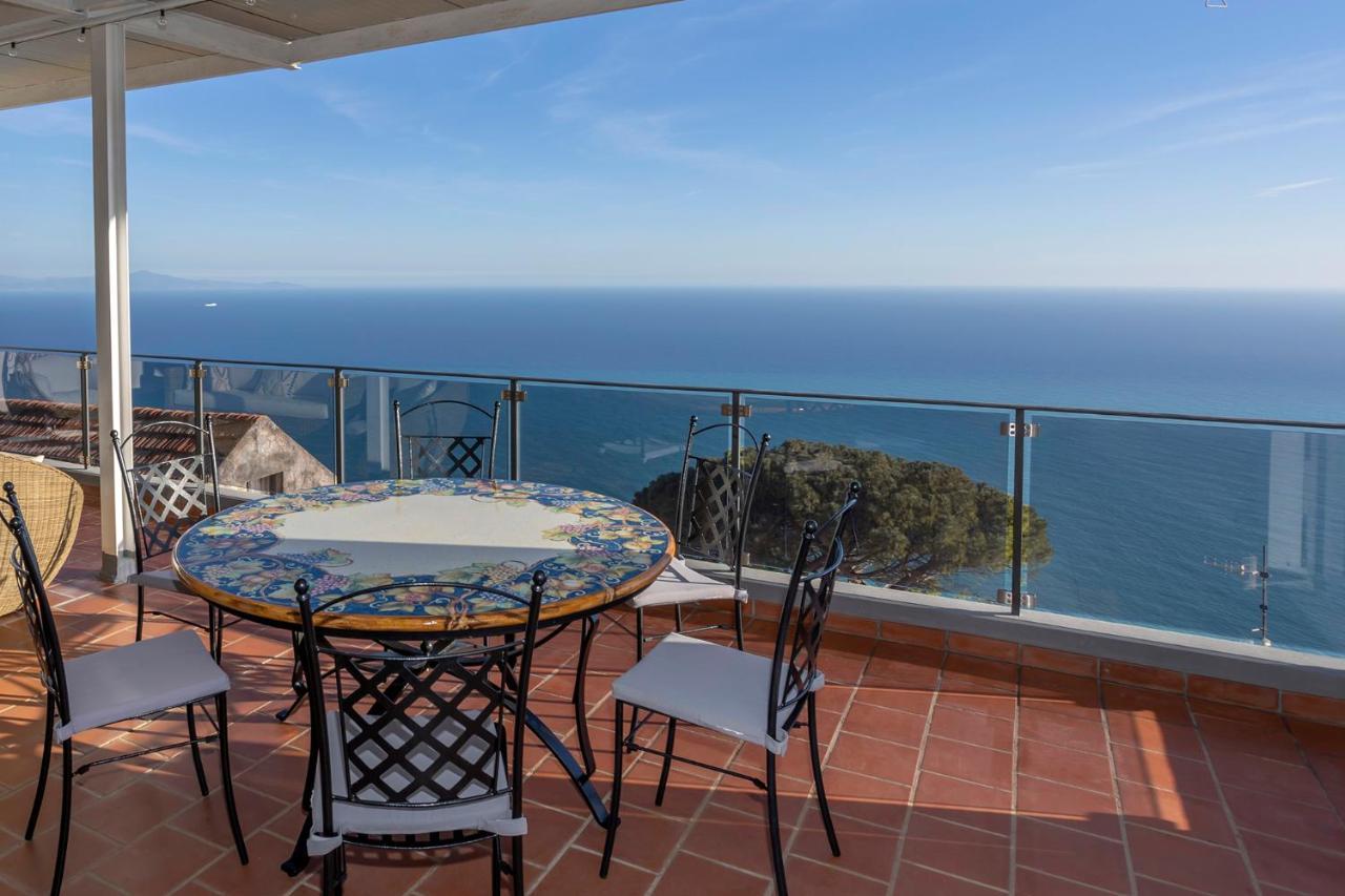 Domus Teresia - Amalfi Coast Apartamento Furore Exterior foto